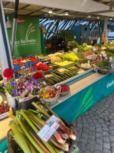 Gemüsemarktstand in Köln