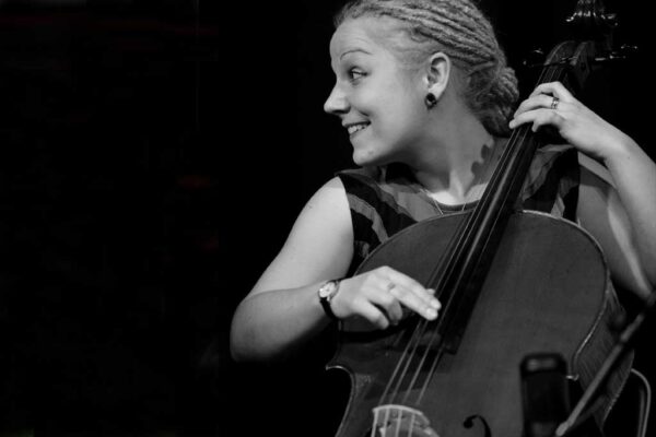 Cello Konzert mit Johanna Stein auf Haus Bollheim