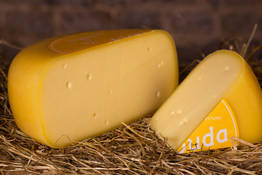 kaese-hofgouda-jung